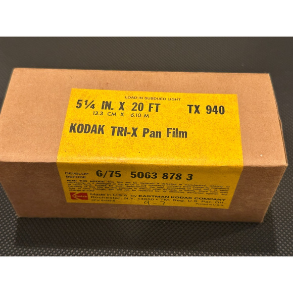 Rare Kodak TRI X Pan Film TX 940 5 1/4 IN X 20 FT Expired 6/1975 Sealed NOS - Picture 1 of 4